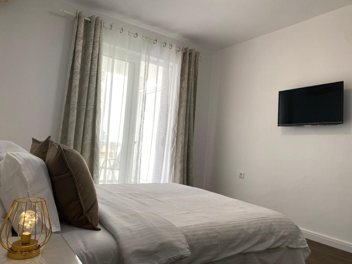 Veselinka Apartments & Rooms Budva Exteriör bild