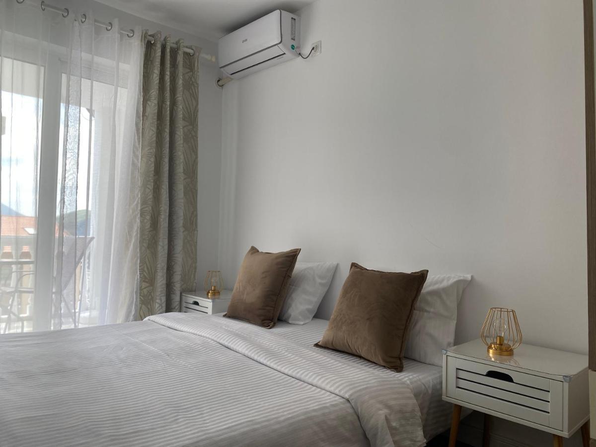 Veselinka Apartments & Rooms Budva Exteriör bild