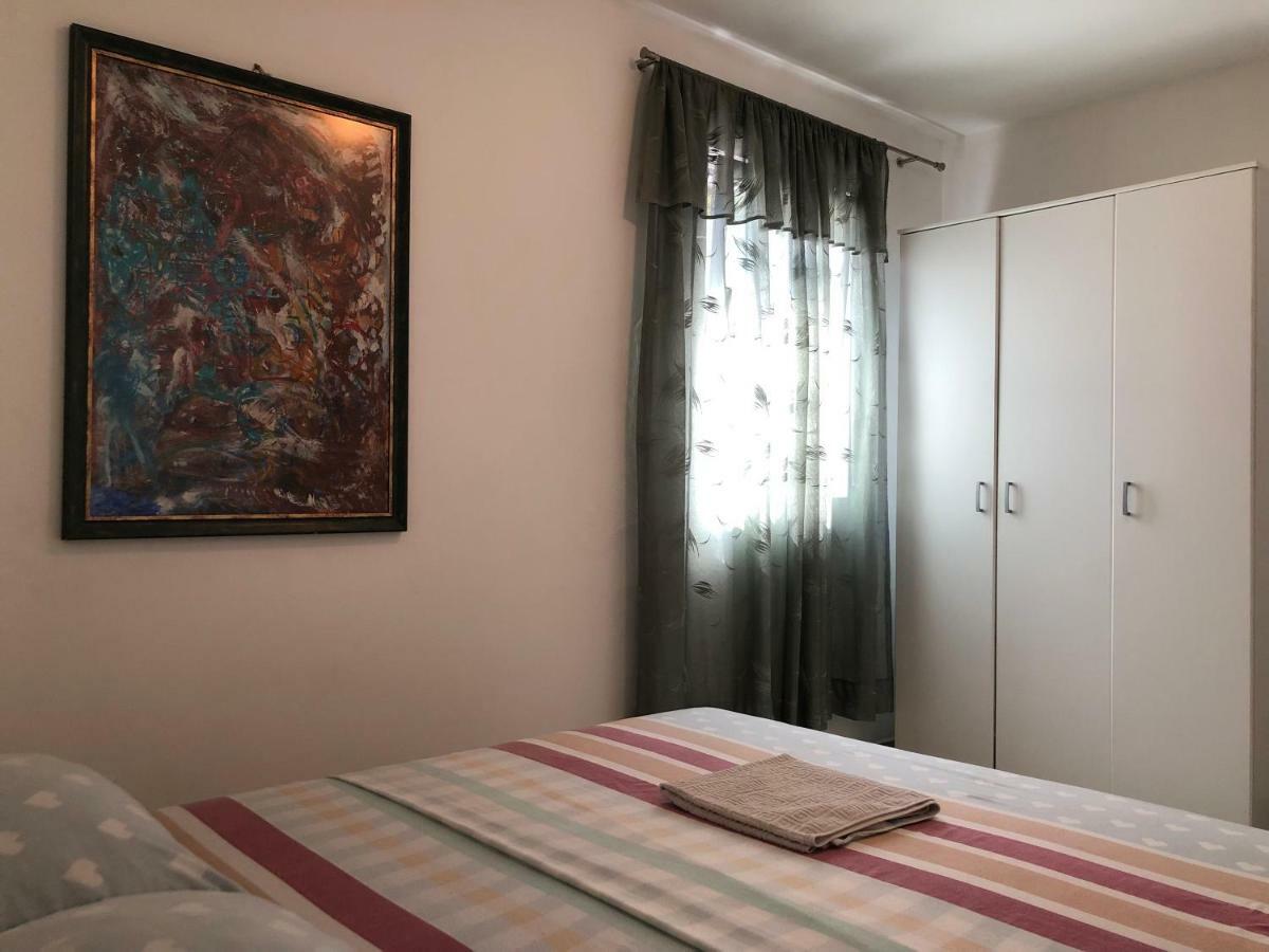 Veselinka Apartments & Rooms Budva Exteriör bild